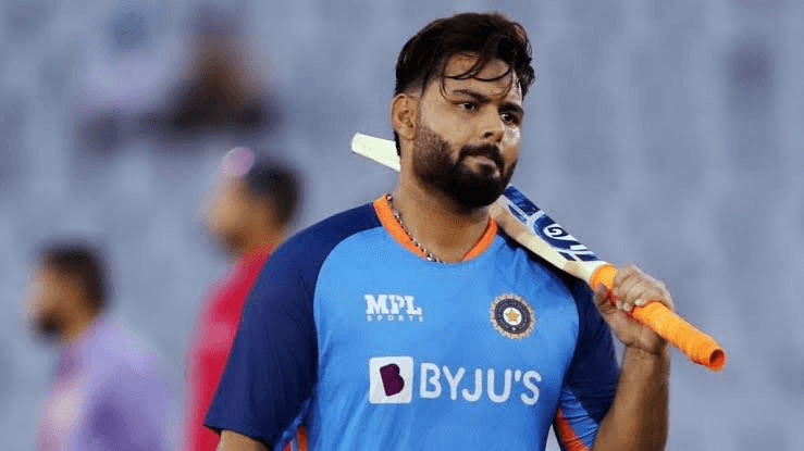 Rishabh Pant gave health update on social media, uploaded pictures