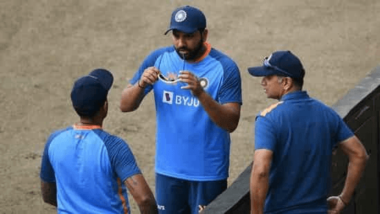 Rohit Sharma selected Final 11 in Delhi Test, Shubman Gill's heart will be broken, Iyer's return!