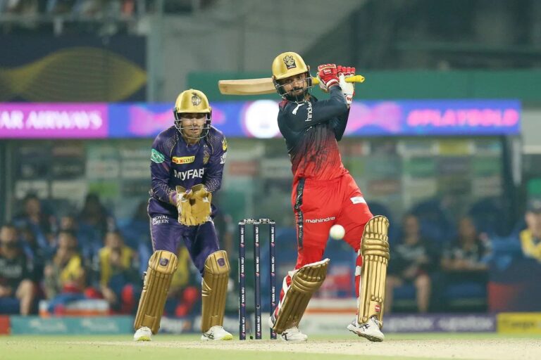 KKR beat RCB, Virat Kohli Flop