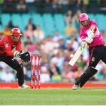 Steve Smith's Stunning Batting Leads Sydney Sixers to Victory Over Melbourne Renegades by 8 Runs"