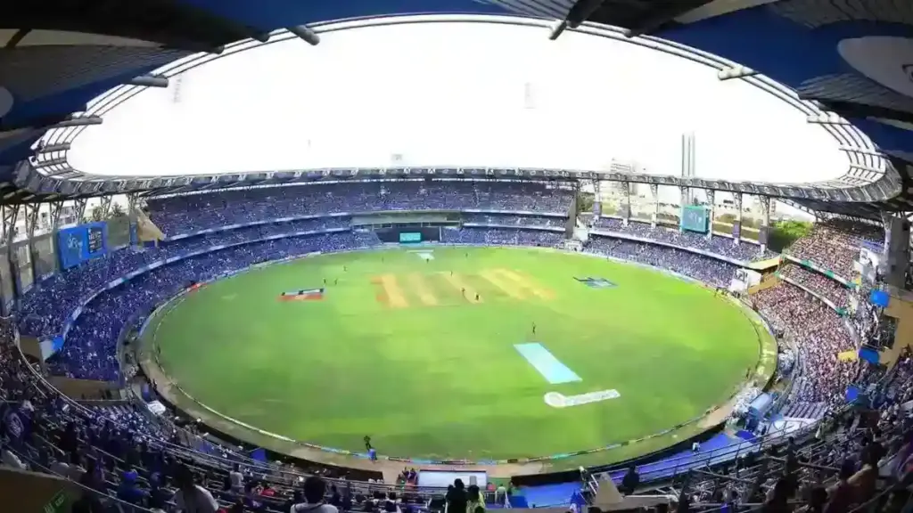 Wankhede Stadium Pitch Report today, Weather & IPL Records